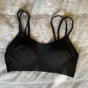 Lululemon Like a Cloud